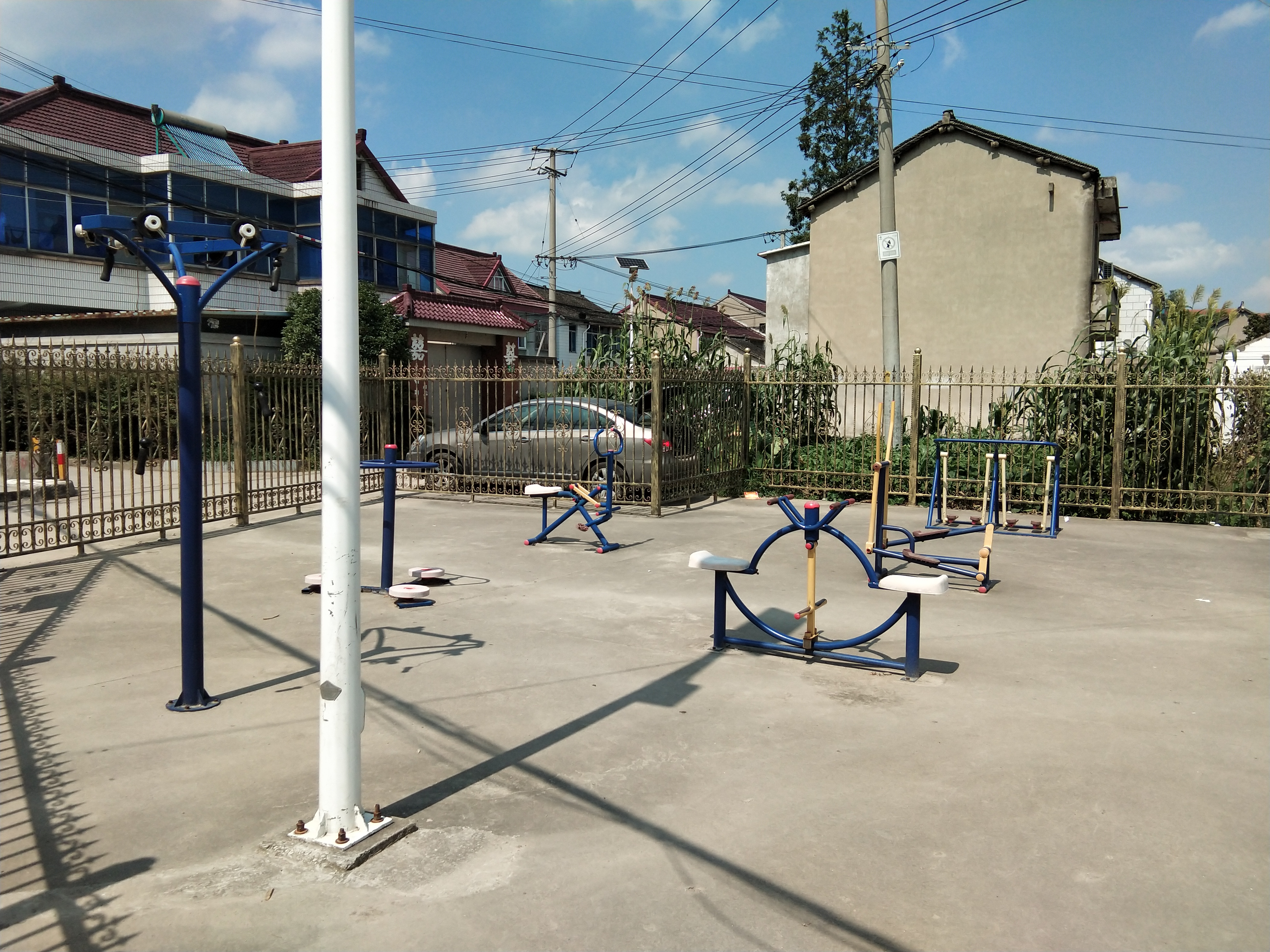 勤勞村健身苑點(diǎn)C