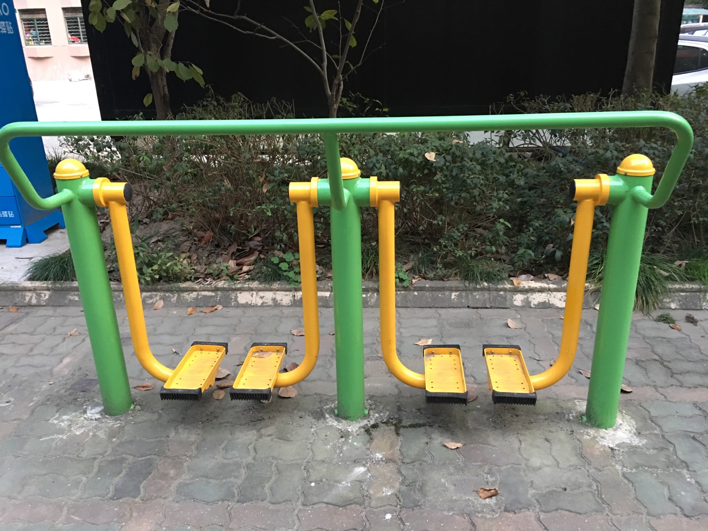 雙位太空漫步機(jī)