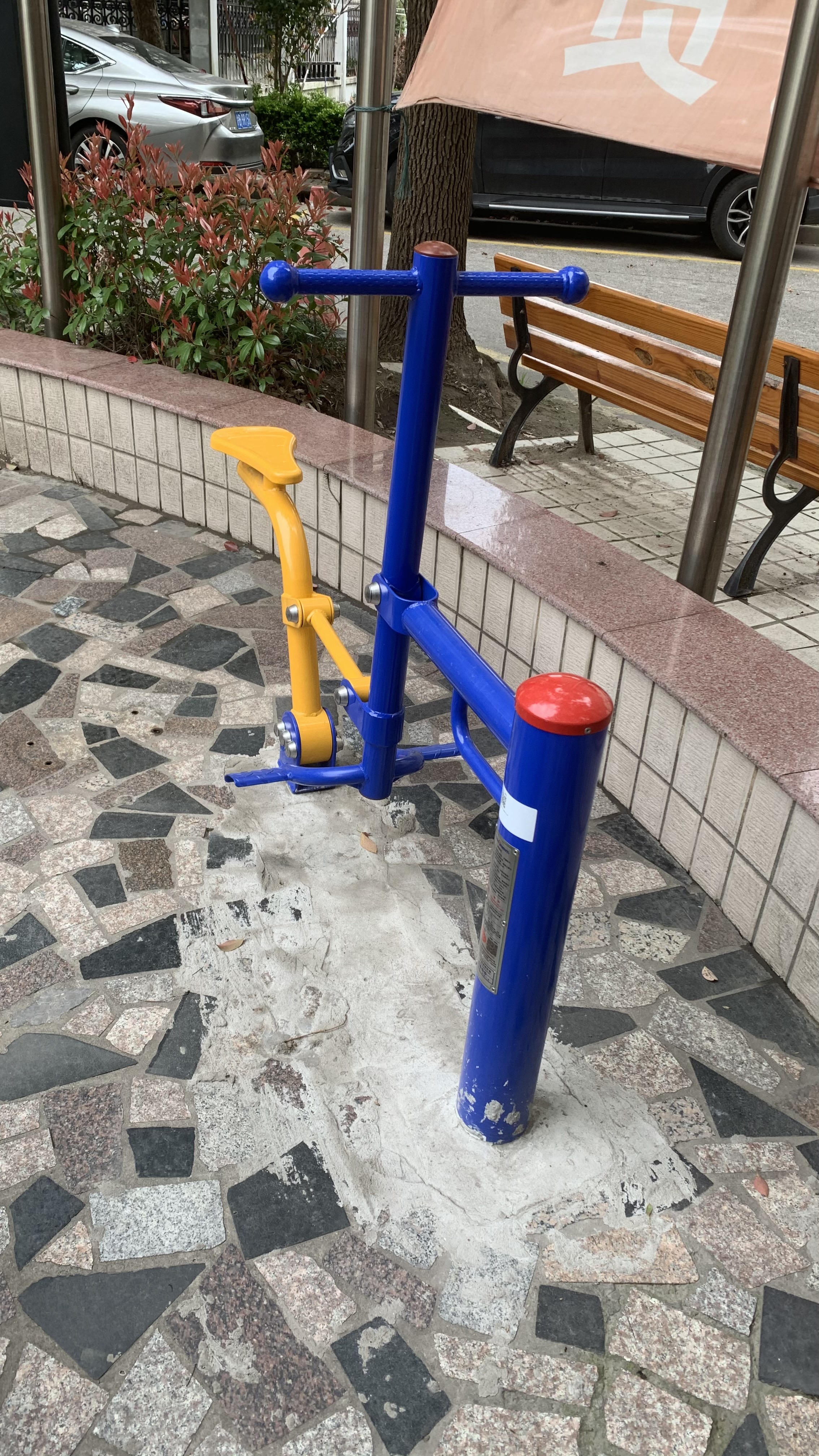 腰力訓(xùn)練器