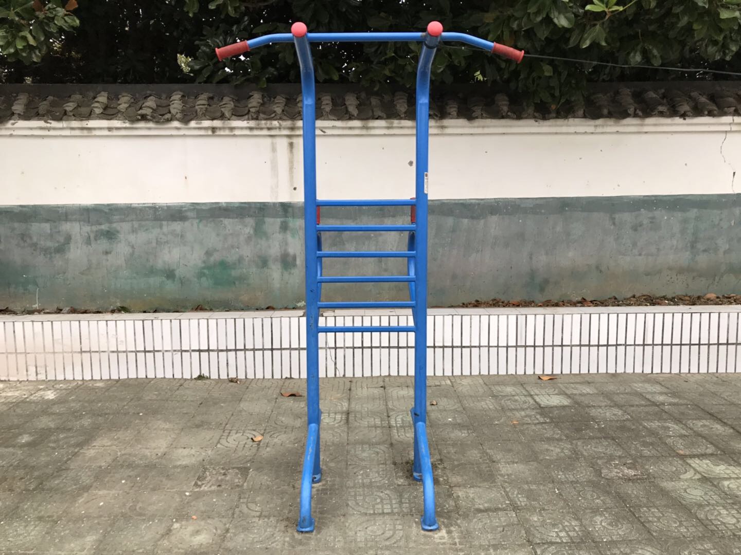 多功能訓(xùn)練器