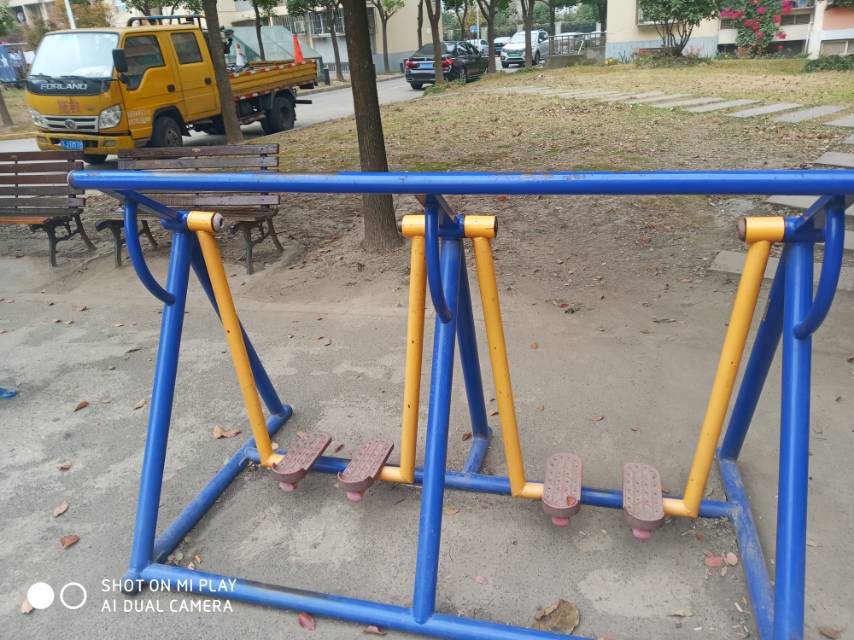 太空漫步機(jī)