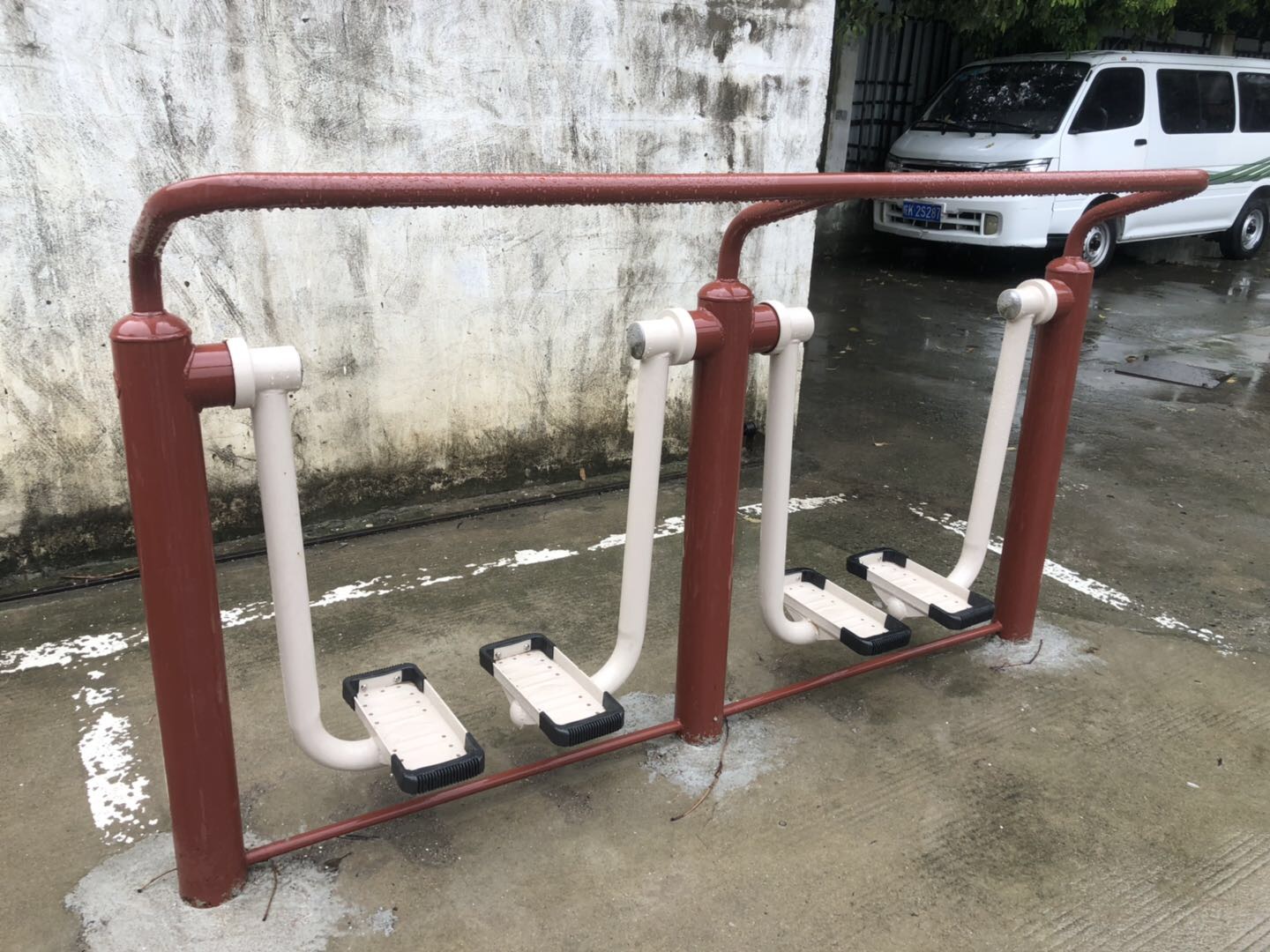 雙位漫步機(jī)