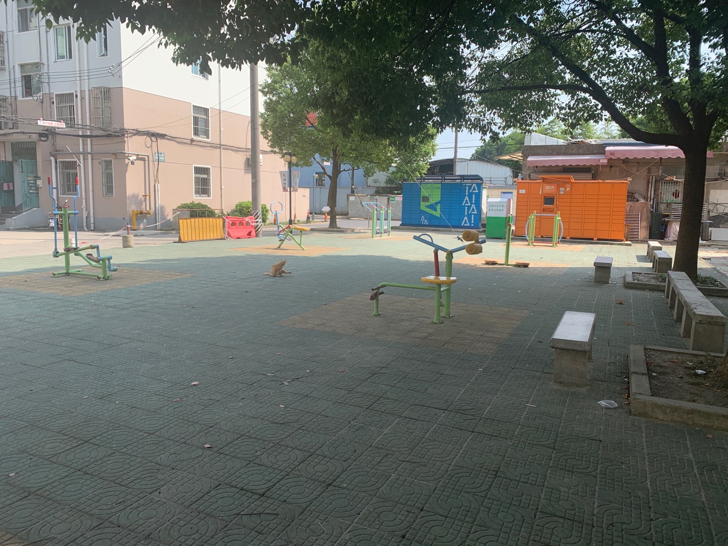 茸梅天虹二村健身點