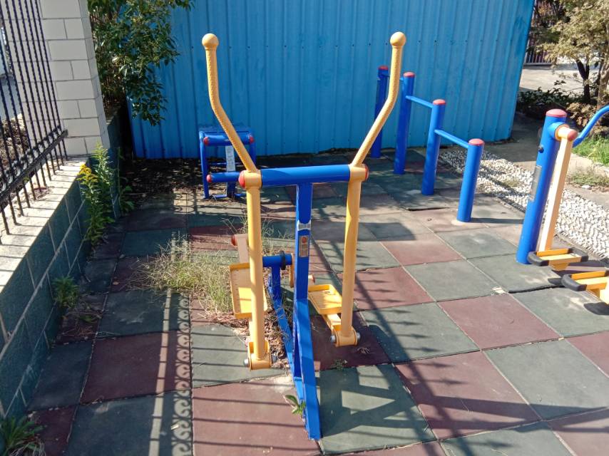 室外橢圓機(jī)