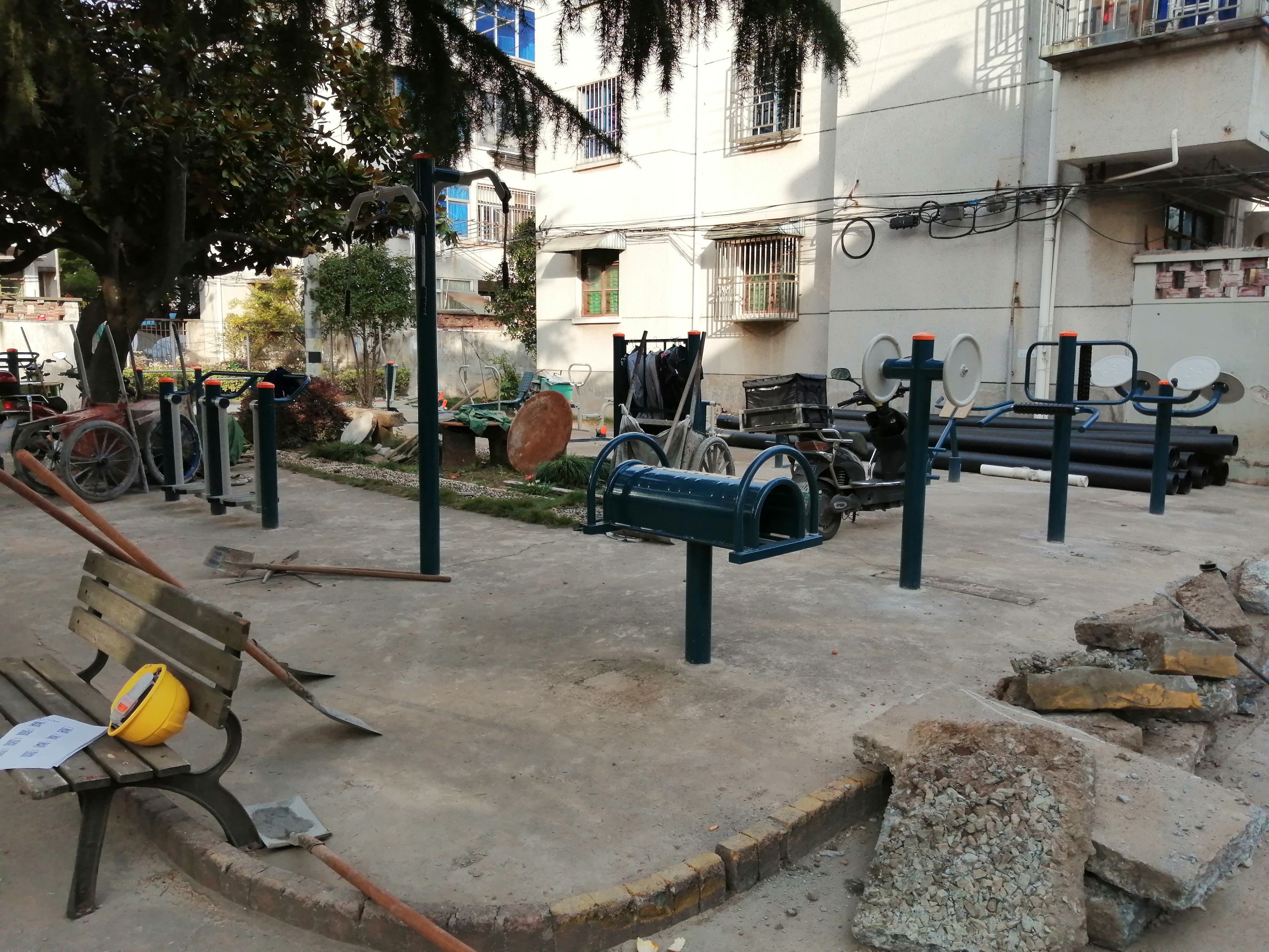 老滧港村健身點(diǎn)（2）