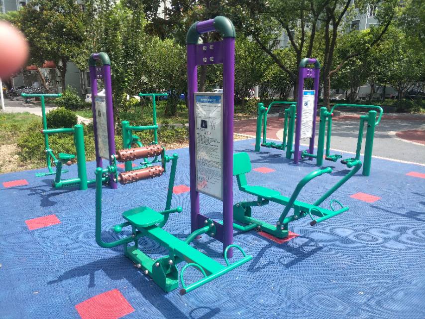 腹背屈伸/劃船訓(xùn)練器