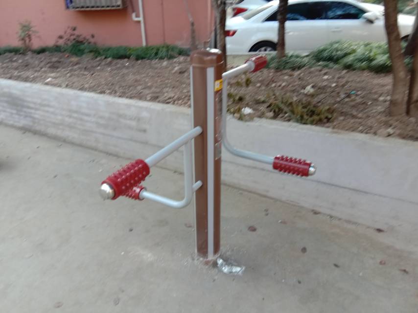 四級壓腿按摩器