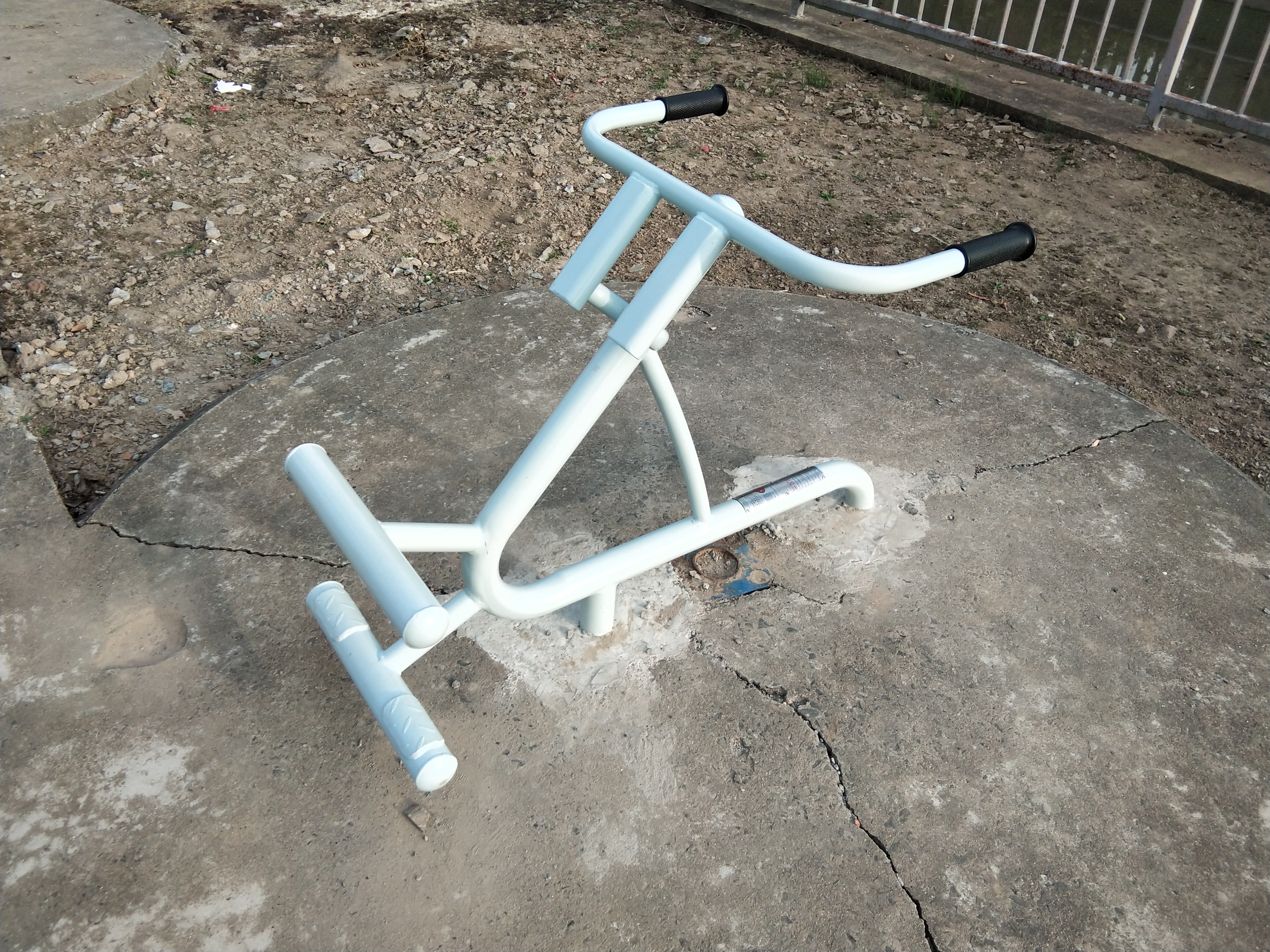 背肌訓(xùn)練器