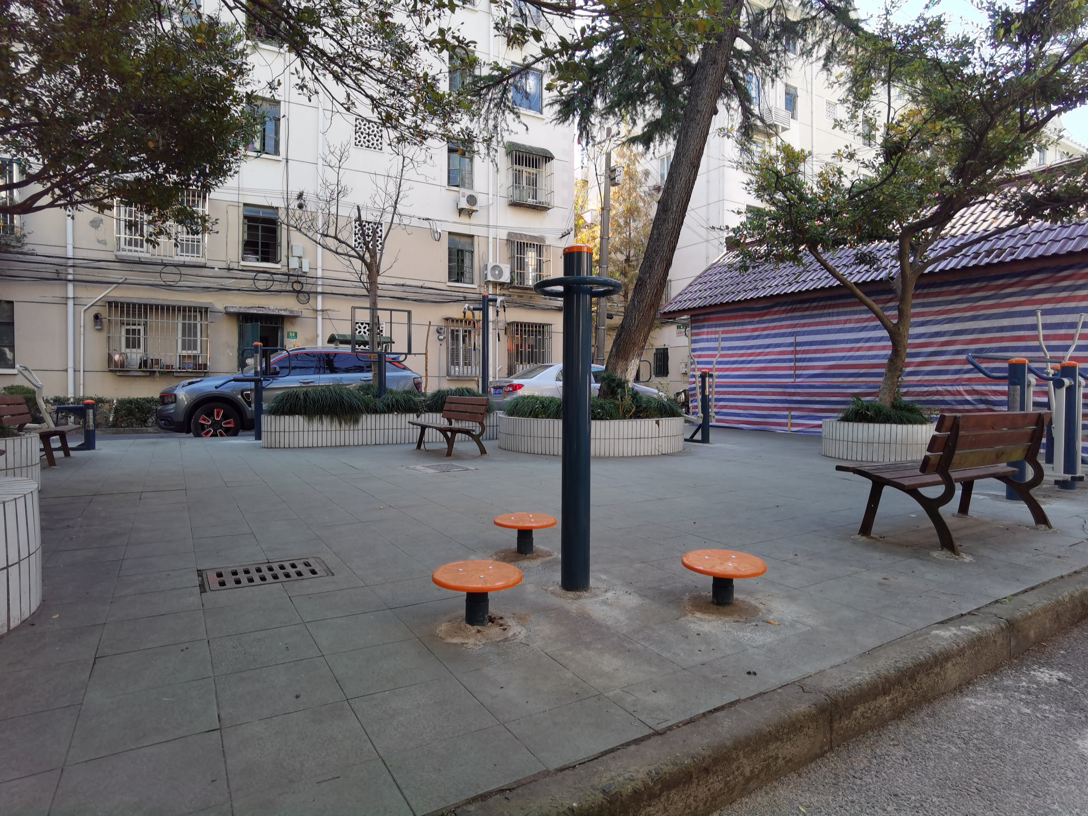 中新家園健身苑