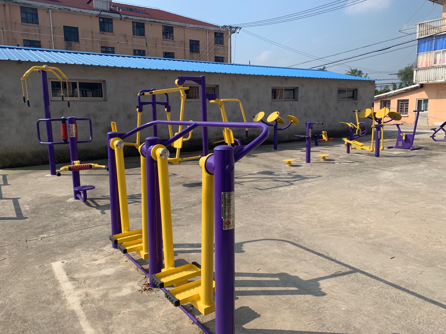 新海鎮(zhèn)毛紡新村健身點(diǎn)