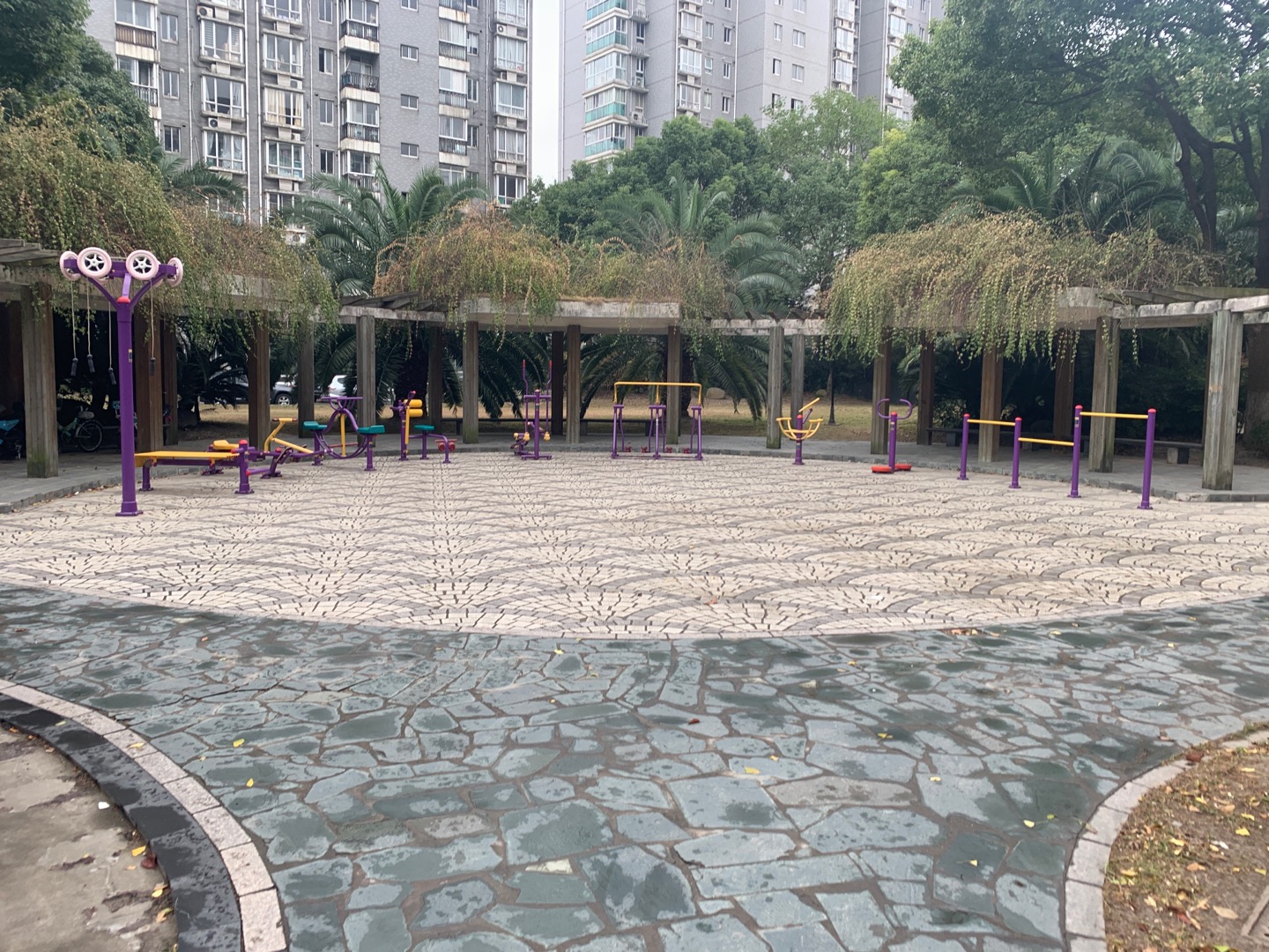 景宏家園小區(qū)健身點