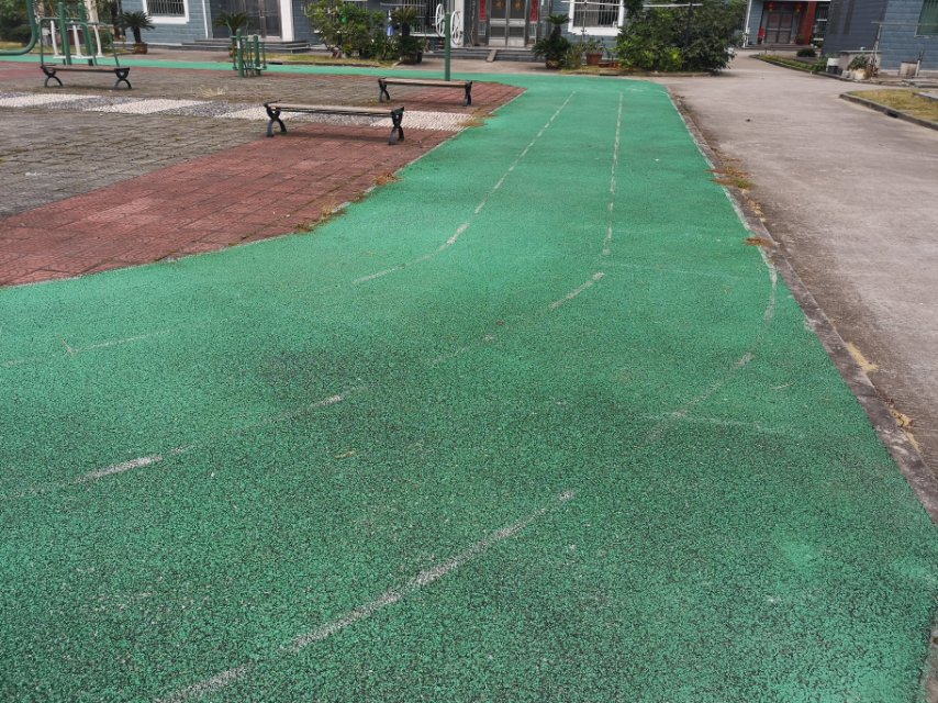 阮巷小區(qū)健身步道