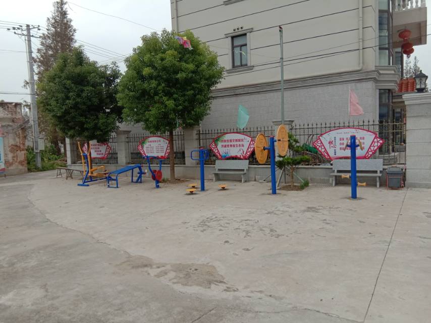 堡鎮(zhèn)米行村10隊(duì)健身點(diǎn)