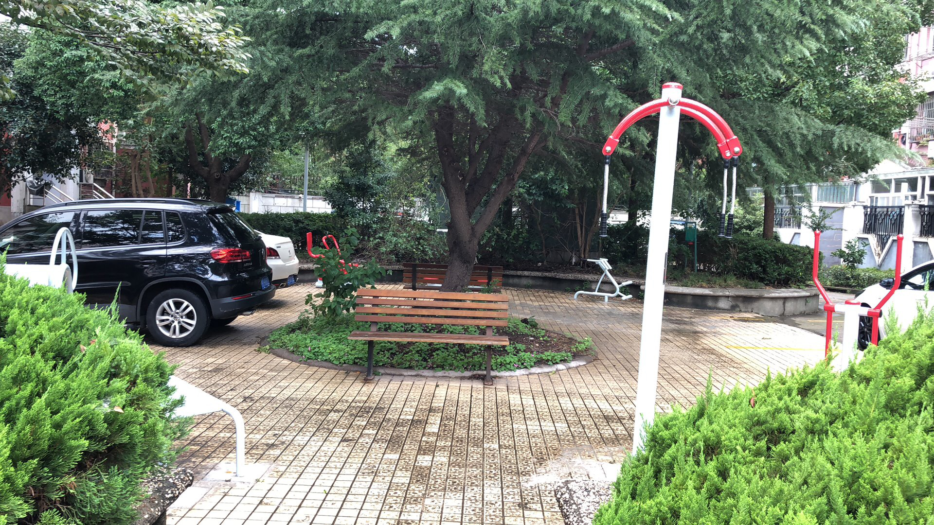 南新四居健身點