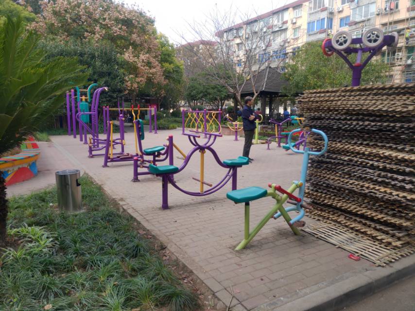 浦東菏澤路287弄29號(hào)健身點(diǎn)