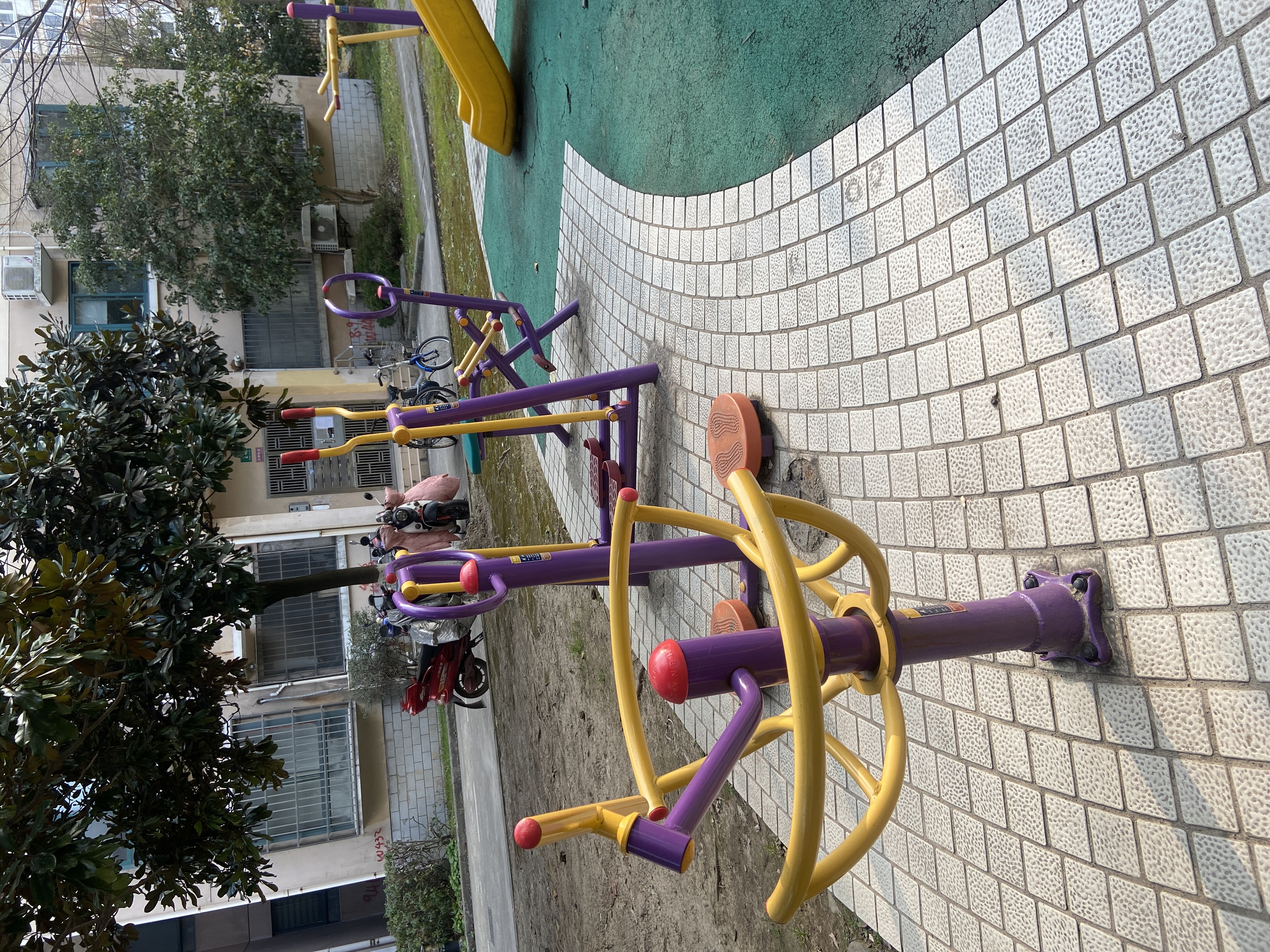 政立路580弄73號健身點