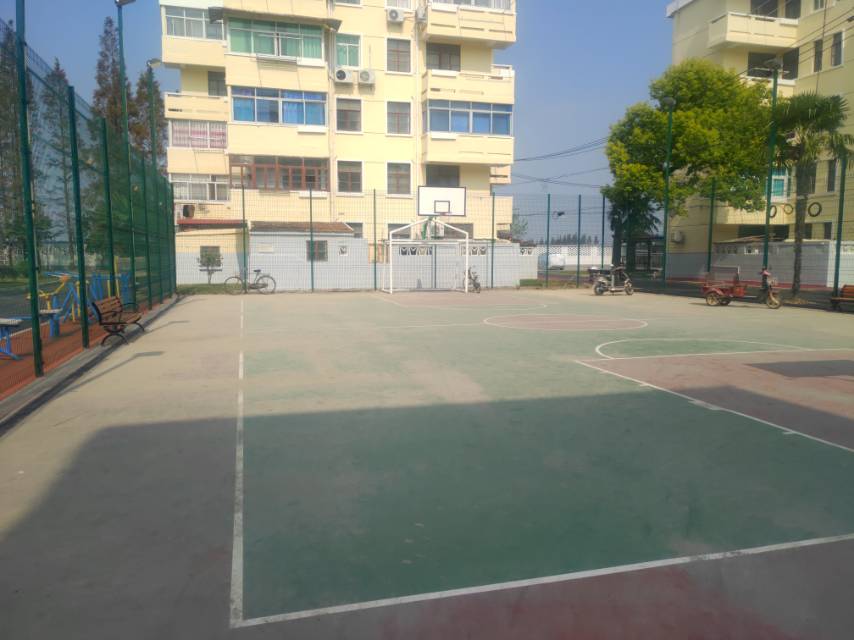 二村籃球場(chǎng)