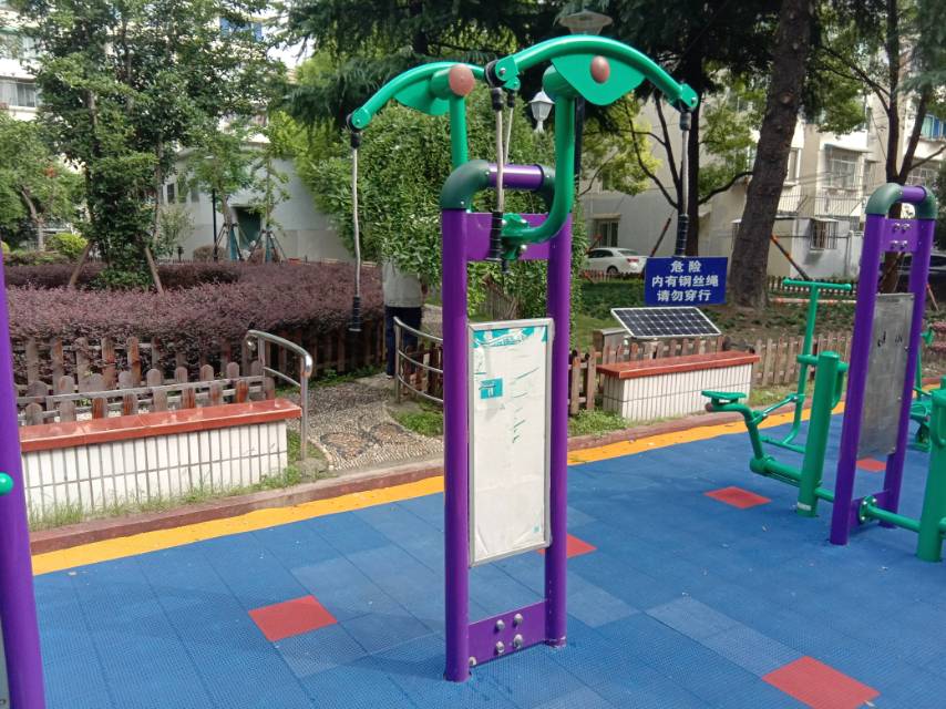 雙位上肢牽引器