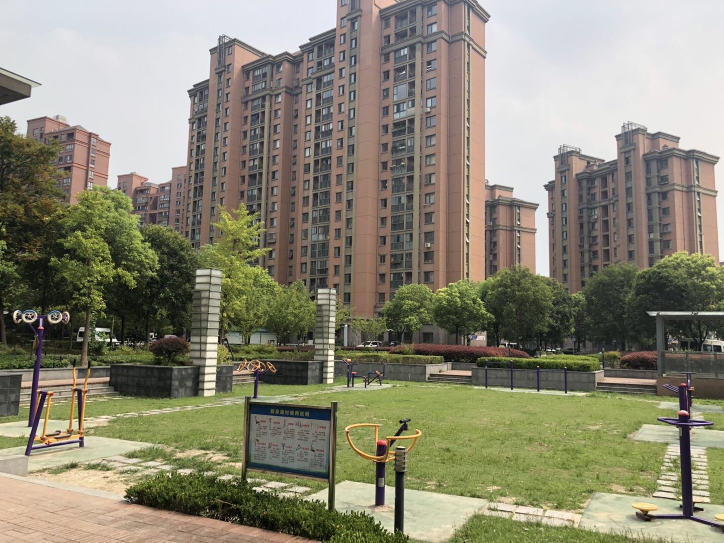 嘉濤社區(qū)健身點(diǎn)