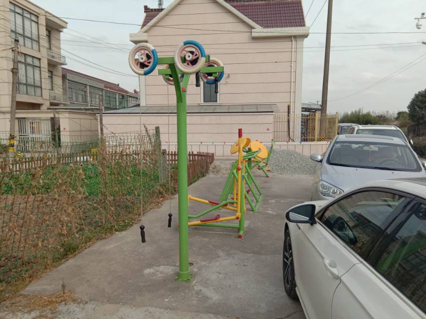 果園村4組健身點