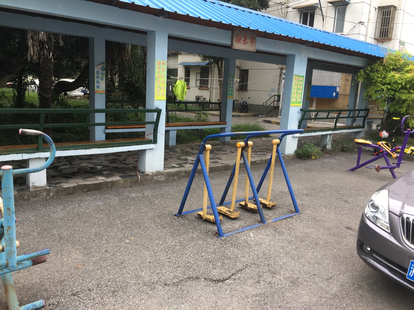 豐西社區(qū)健身苑點(diǎn)（1）
