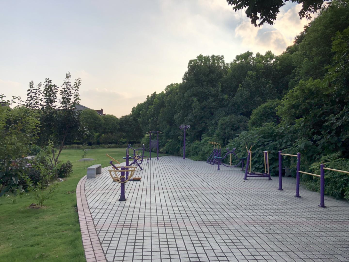 元吉居委K健身苑點(diǎn)