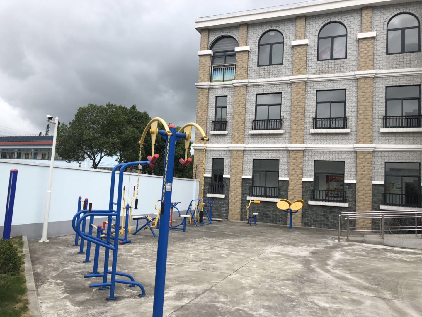 友好村C健身苑點(diǎn)