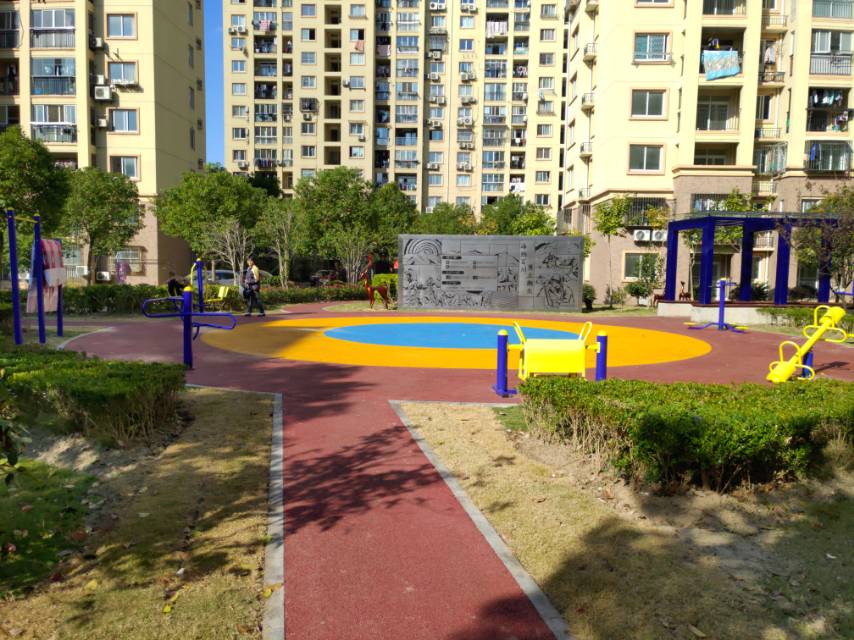 高行鎮(zhèn)南新居委會健身苑點1