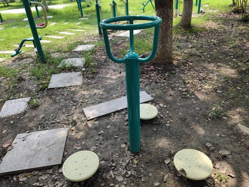 三人轉(zhuǎn)腰器