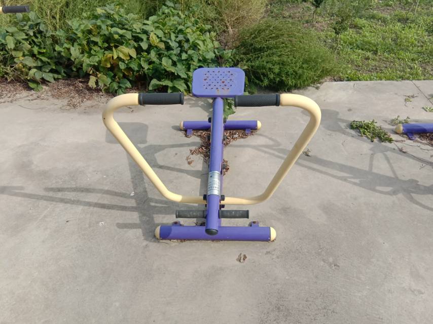 劃船訓(xùn)練器