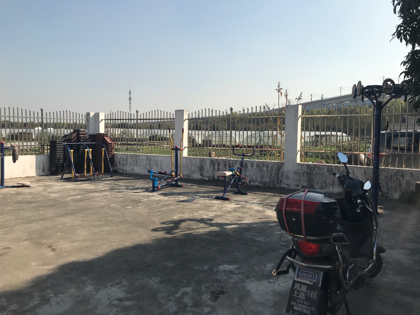 東西陸健身點(diǎn)