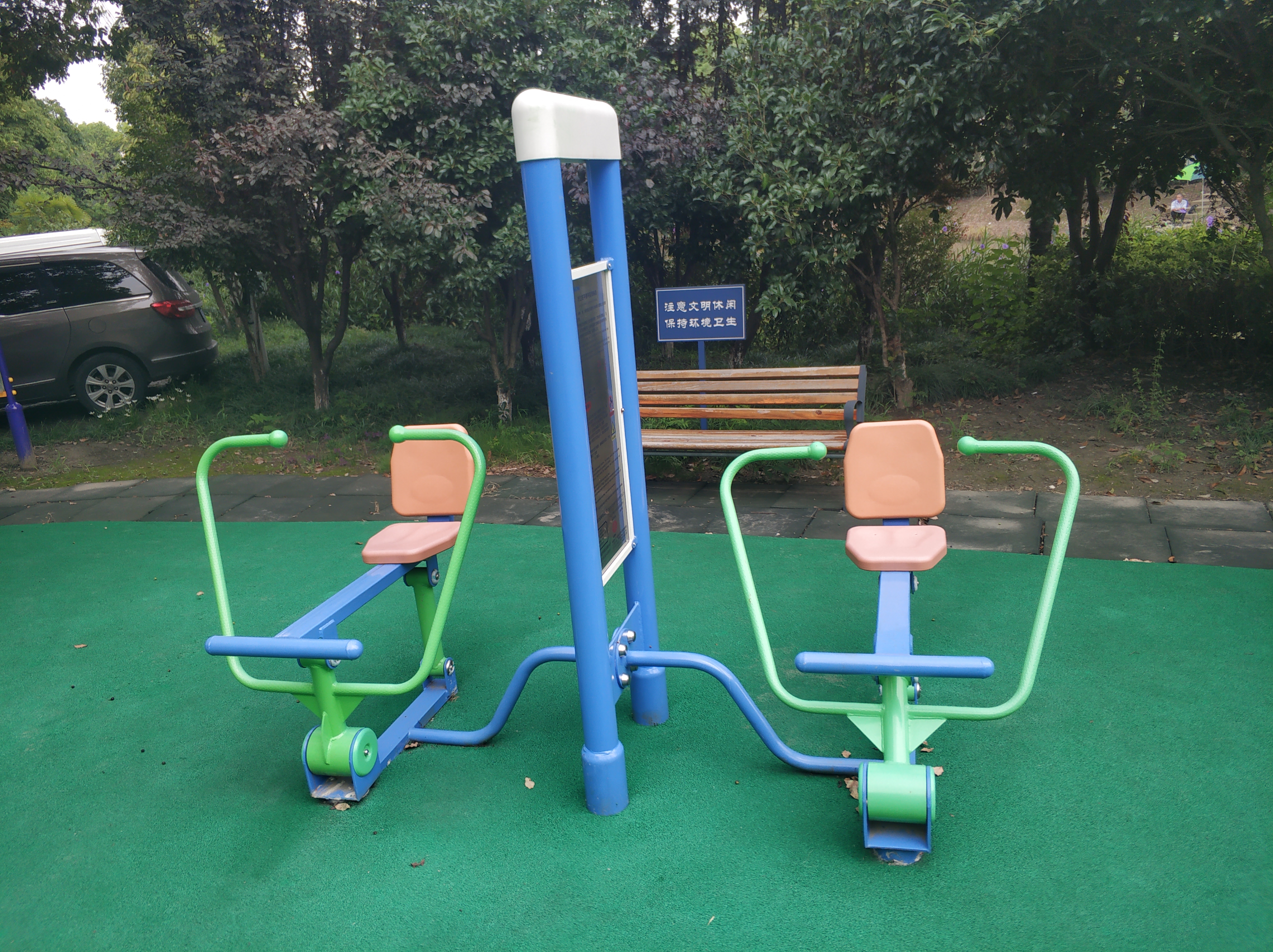 雙立柱平推平拉訓(xùn)練器