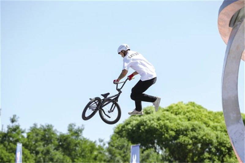 呼和浩特市首屆國(guó)際極限運(yùn)動(dòng)職業(yè)賽收官