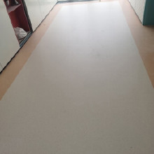 西安秀泊地坪工程，運(yùn)動(dòng)場(chǎng)地坪工程，塑膠跑道地坪，丙烯酸球場(chǎng)地坪，硅pu彈性運(yùn)動(dòng)地板，pvc彈性運(yùn)動(dòng)地板，