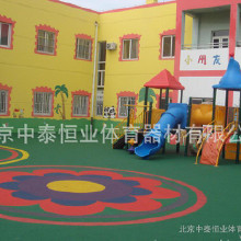 塑膠場(chǎng)地，兒童塑膠場(chǎng)地，塑膠球場(chǎng)，塑膠籃球場(chǎng)地，塑膠網(wǎng)球場(chǎng)地